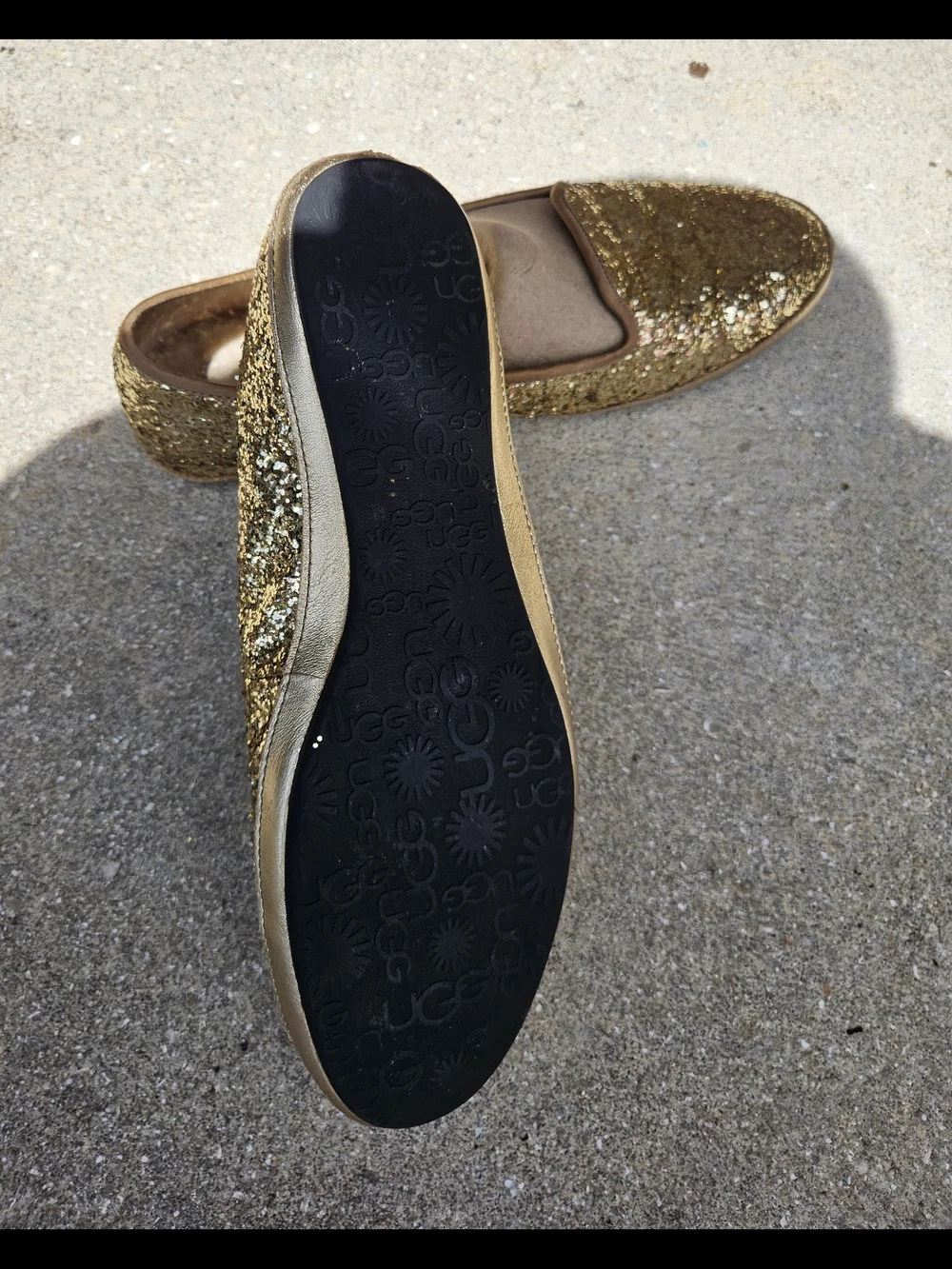 Ugg 1003225 Women's Gold Sparkly Flats Size 9 US 7.5 UK 40 EUR